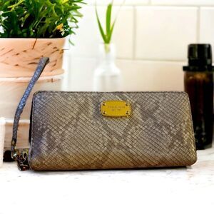 Michael Kors Snakeskin Zipper Wallet